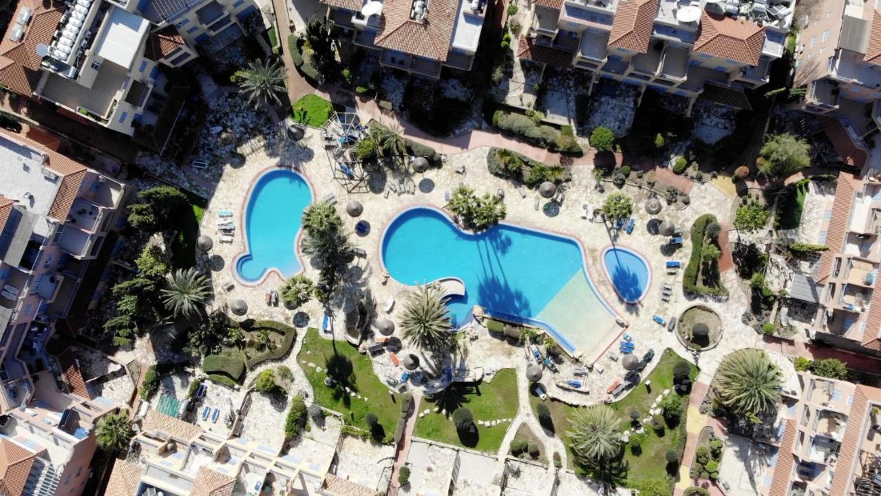 Limnaria Gardens Apt Paphos Exteriör bild